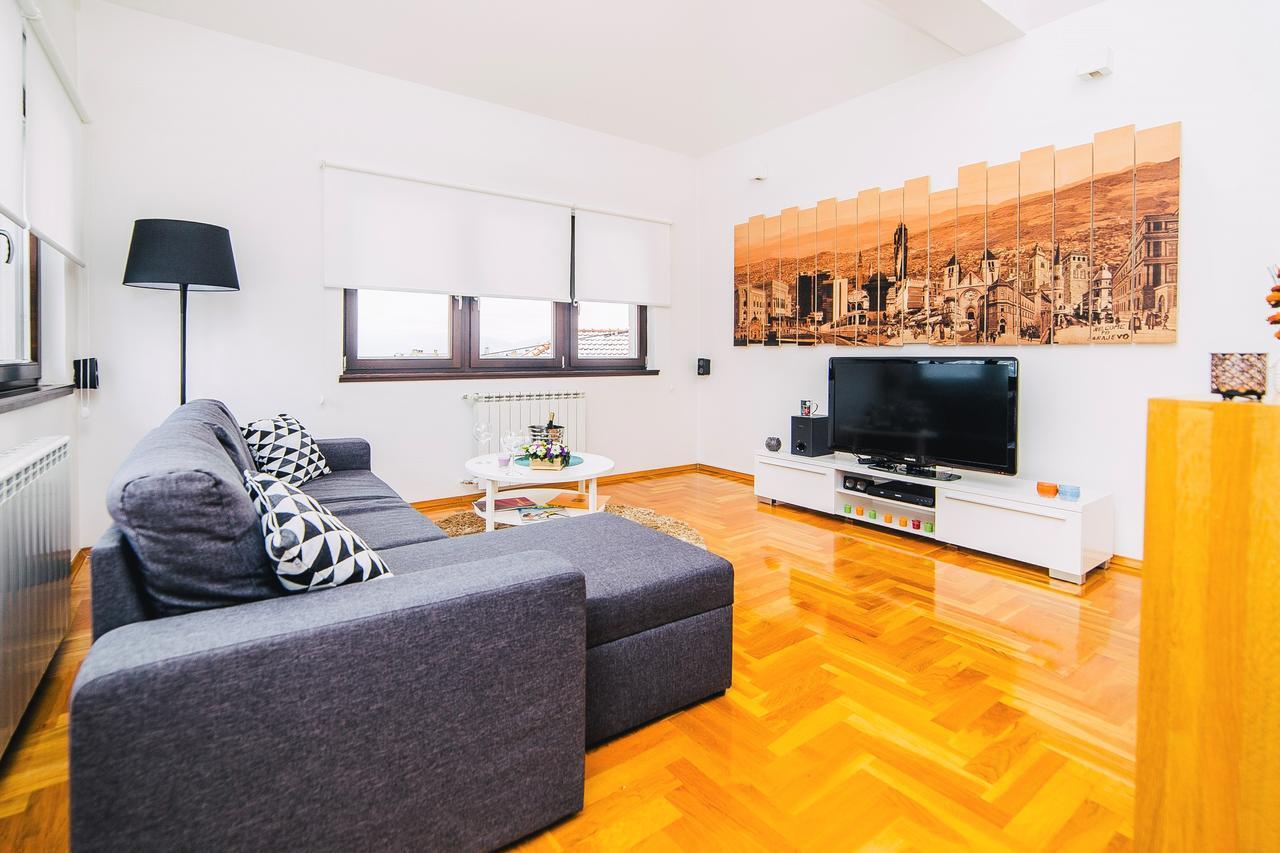 Luxury 3 Story House- Best View Сараево Экстерьер фото