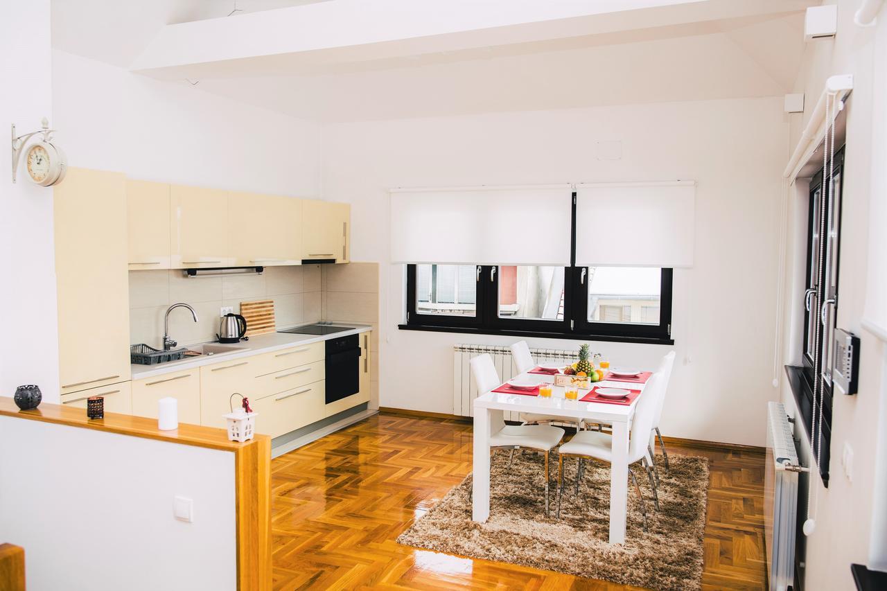 Luxury 3 Story House- Best View Сараево Экстерьер фото